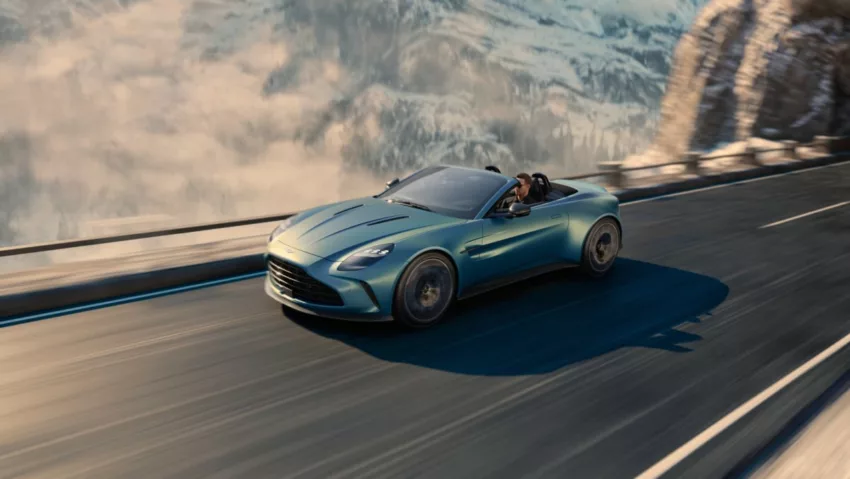 2025-aston-martin-vantage-roadster-2